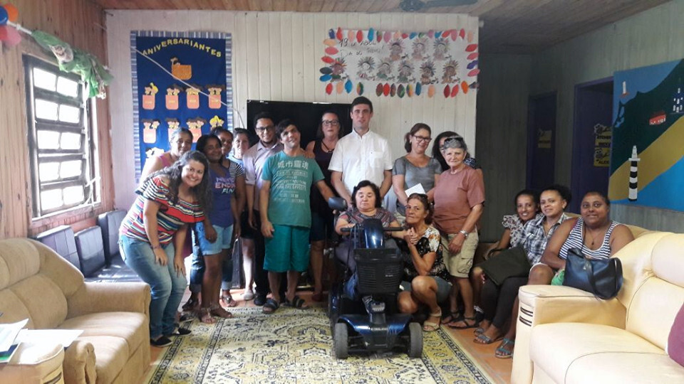 prefeito-moises-pedone-esteve-na-apae-de-mostardas